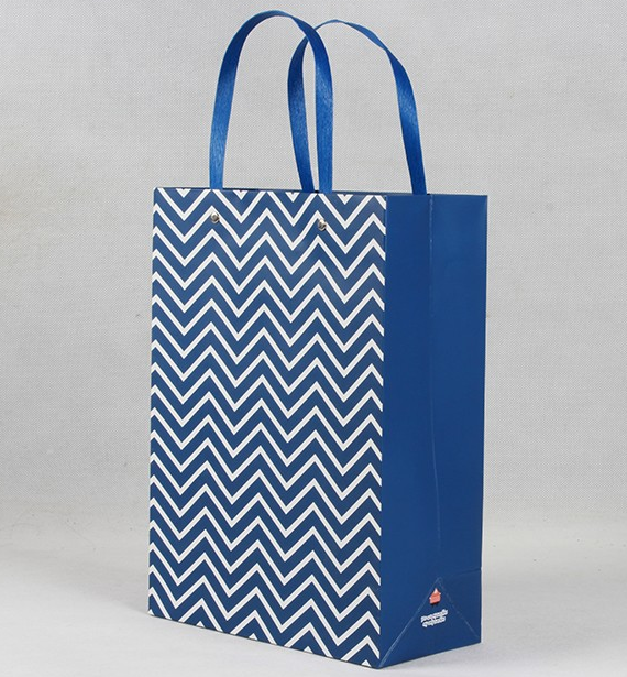 商家為什么要選用定做紙袋作為廣告袋？